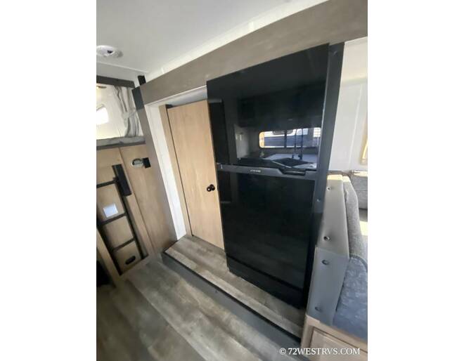 2024 Cherokee Grey Wolf 26BRB Travel Trailer at 72 West Motors and RVs STOCK# 087593 Photo 11