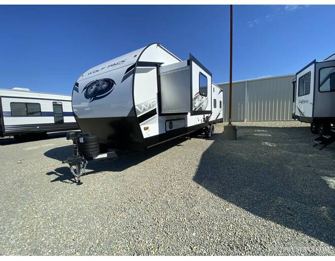 2024 Cherokee Wolf Pack Toy Hauler 32PACK13 Travel Trailer at 72 West Motors and RVs STOCK# 222534 Photo 3