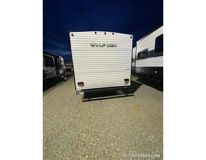 2024 Cherokee Grey Wolf Wolf Den 26EV Travel Trailer at 72 West Motors and RVs STOCK# 088544 Photo 4