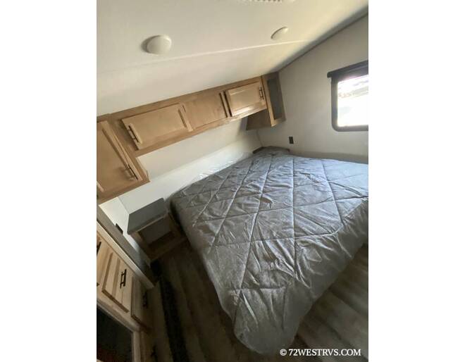 2024 Cherokee Wolf Pack Toy Hauler 365PACK16 Fifth Wheel at 72 West Motors and RVs STOCK# 222804 Photo 13