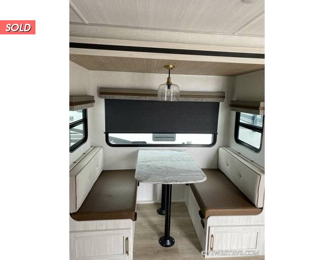 2024 Surveyor Legend 252RBLE Travel Trailer at 72 West Motors and RVs STOCK# 047186 Photo 7