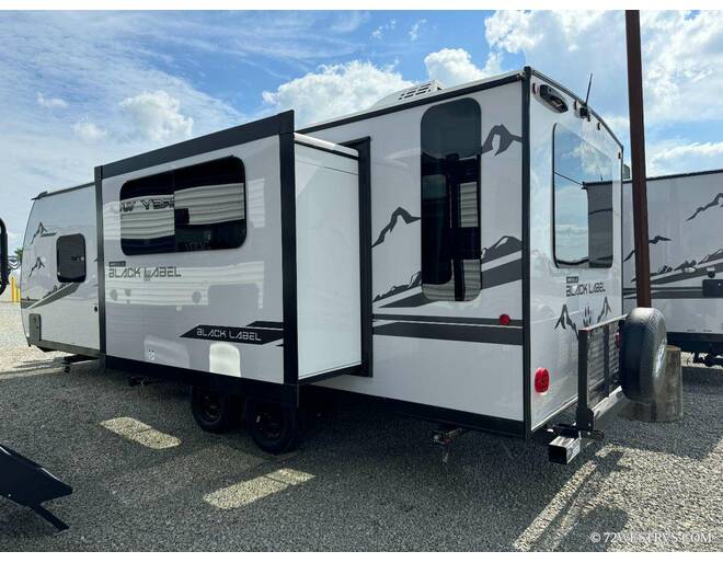 2024 Cherokee Grey Wolf 23MKBL Black Label Travel Trailer at 72 West Motors and RVs STOCK# 090565 Photo 4