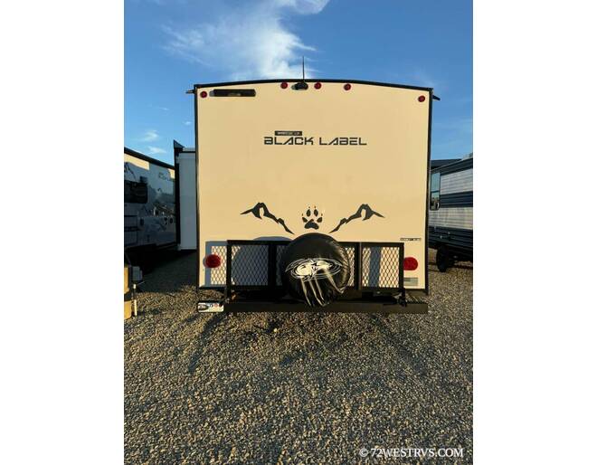 2024 Cherokee Grey Wolf 26LKBL Black Label Travel Trailer at 72 West Motors and RVs STOCK# 090586 Photo 4