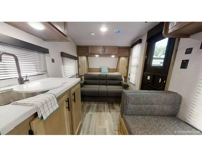 2025 Cherokee Wolf Pup 16FQW Travel Trailer at 72 West Motors and RVs STOCK# 034558 Photo 8