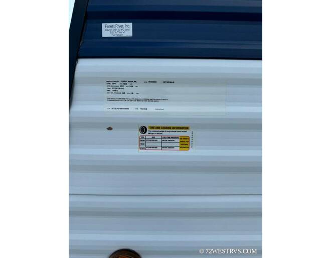 2025 Cherokee Wolf Pup 16FQW Travel Trailer at 72 West Motors and RVs STOCK# 034558 Photo 6