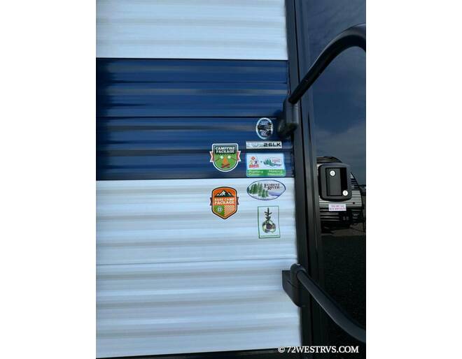 2025 Cherokee Grey Wolf 26LK Travel Trailer at 72 West Motors and RVs STOCK# 091164 Photo 3