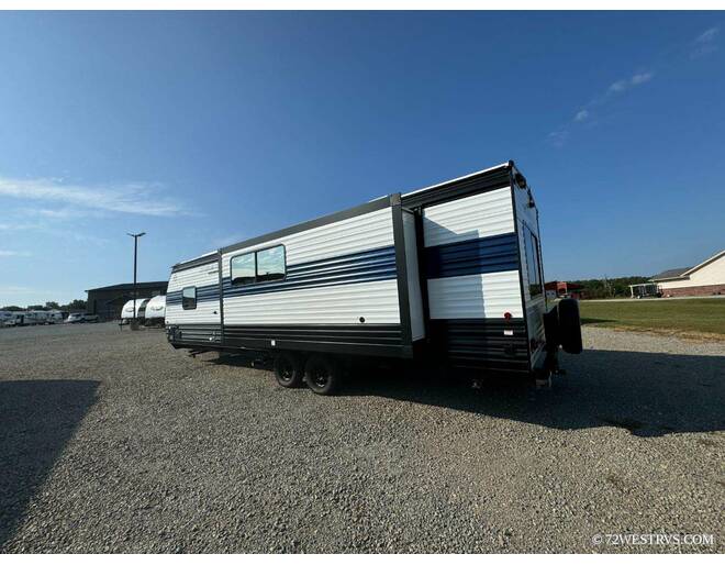 2025 Cherokee Grey Wolf 27LH Travel Trailer at 72 West Motors and RVs STOCK# 164655 Photo 4