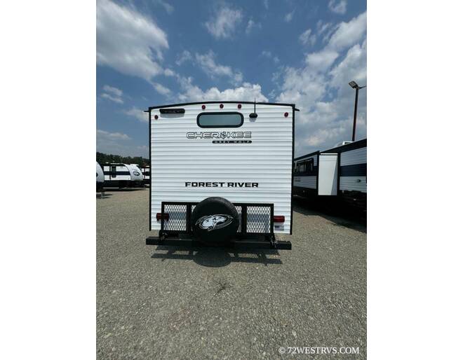 2025 Cherokee Grey Wolf 29TE Travel Trailer at 72 West Motors and RVs STOCK# 164849 Photo 3