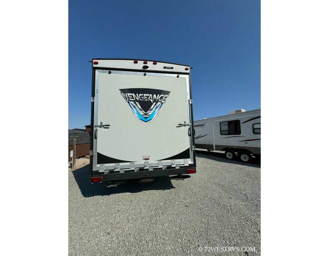 2017 Vengeance Super Sport 314A12 Fifth Wheel at 72 West Motors and RVs STOCK# 209902U Photo 3