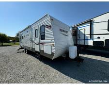 2011 Keystone Hideout 26RLS traveltrai at 72 West Motors and RVs STOCK# 202124U