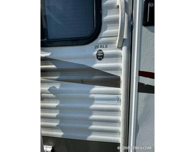 2011 Keystone Hideout 26RLS Travel Trailer at 72 West Motors and RVs STOCK# 202124U Photo 3