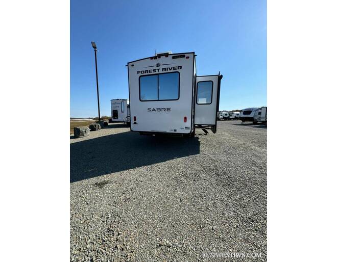 2025 Sabre 32GKS Fifth Wheel at 72 West Motors and RVs STOCK# 114985 Photo 3