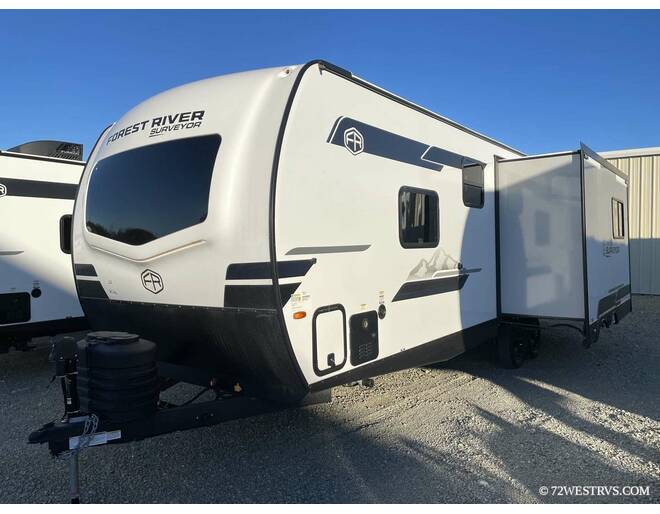 2025 Surveyor Grand Surveyor 253RLS Travel Trailer at 72 West Motors and RVs STOCK# 050216 Photo 3