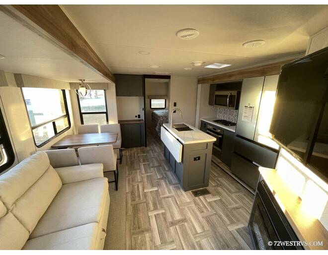 2025 Prime Time LaCrosse 3510DB Travel Trailer at 72 West Motors and RVs STOCK# 012308 Photo 7