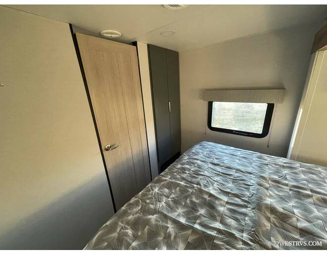 2025 Prime Time LaCrosse 3510DB Travel Trailer at 72 West Motors and RVs STOCK# 012308 Photo 12