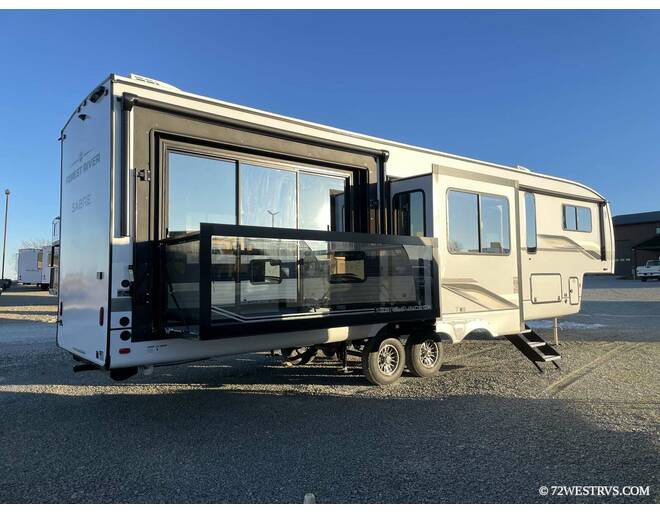 2025 Sabre 33RLP Fifth Wheel at 72 West Motors and RVs STOCK# 115187 Photo 5